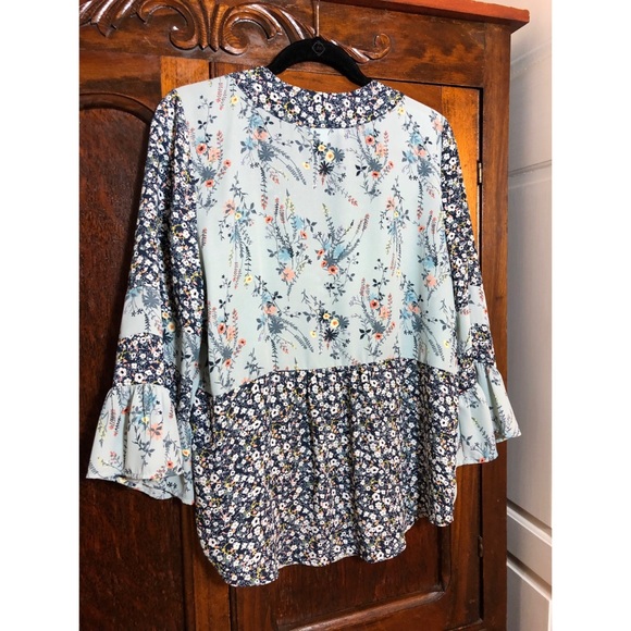 Pullover blouse - Picture 6 of 6